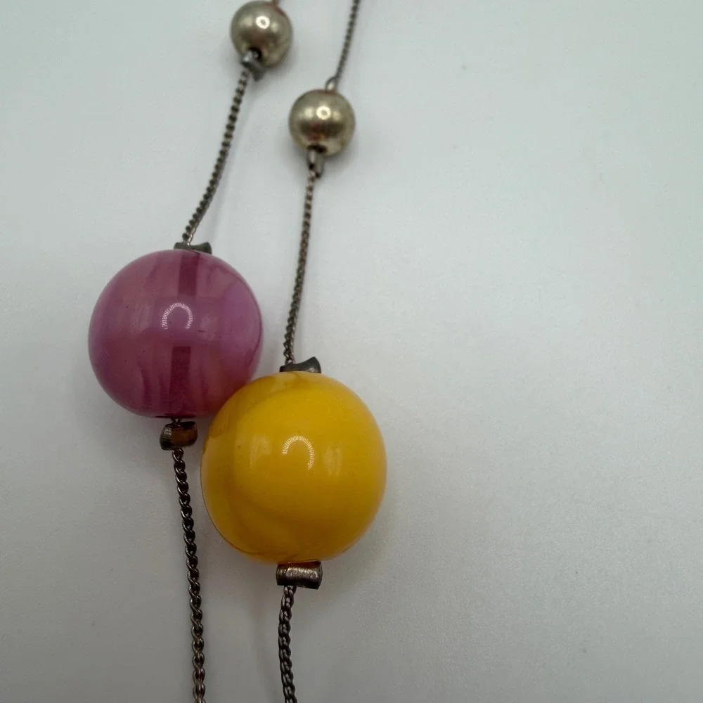 VTG Style Long Station Necklace‎ Multicolor Resin Silver Tone Chain Bakelite*